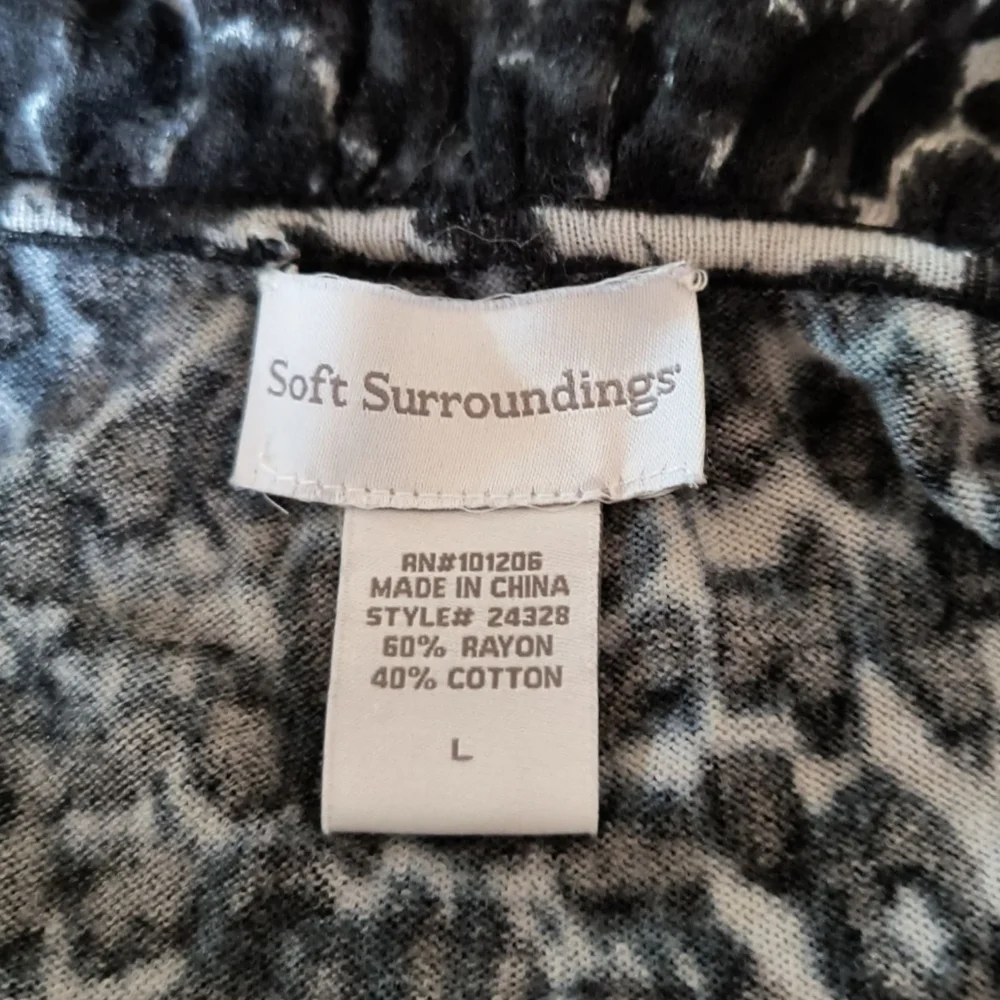Soft Surroundings Monochrome Animal Print Cardigan Size L